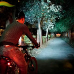 Farol Bike Profissional Lanterna Cabeça Led T6 Tatica 11000w